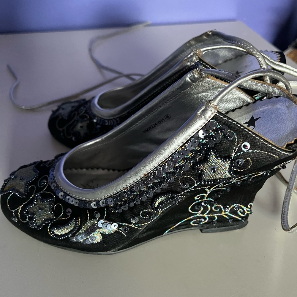 Naughty Monkey beaded shoes size 6